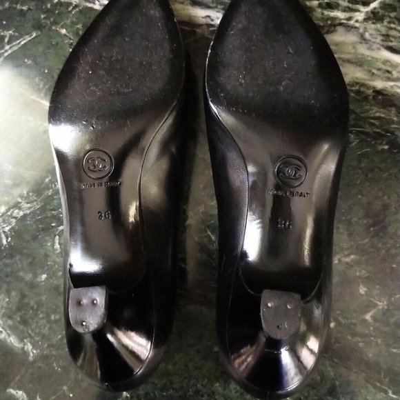 Chanel Classic Patent Leather Cap Toe Heels Pumps 36/ 6 - Picture 9 of 12